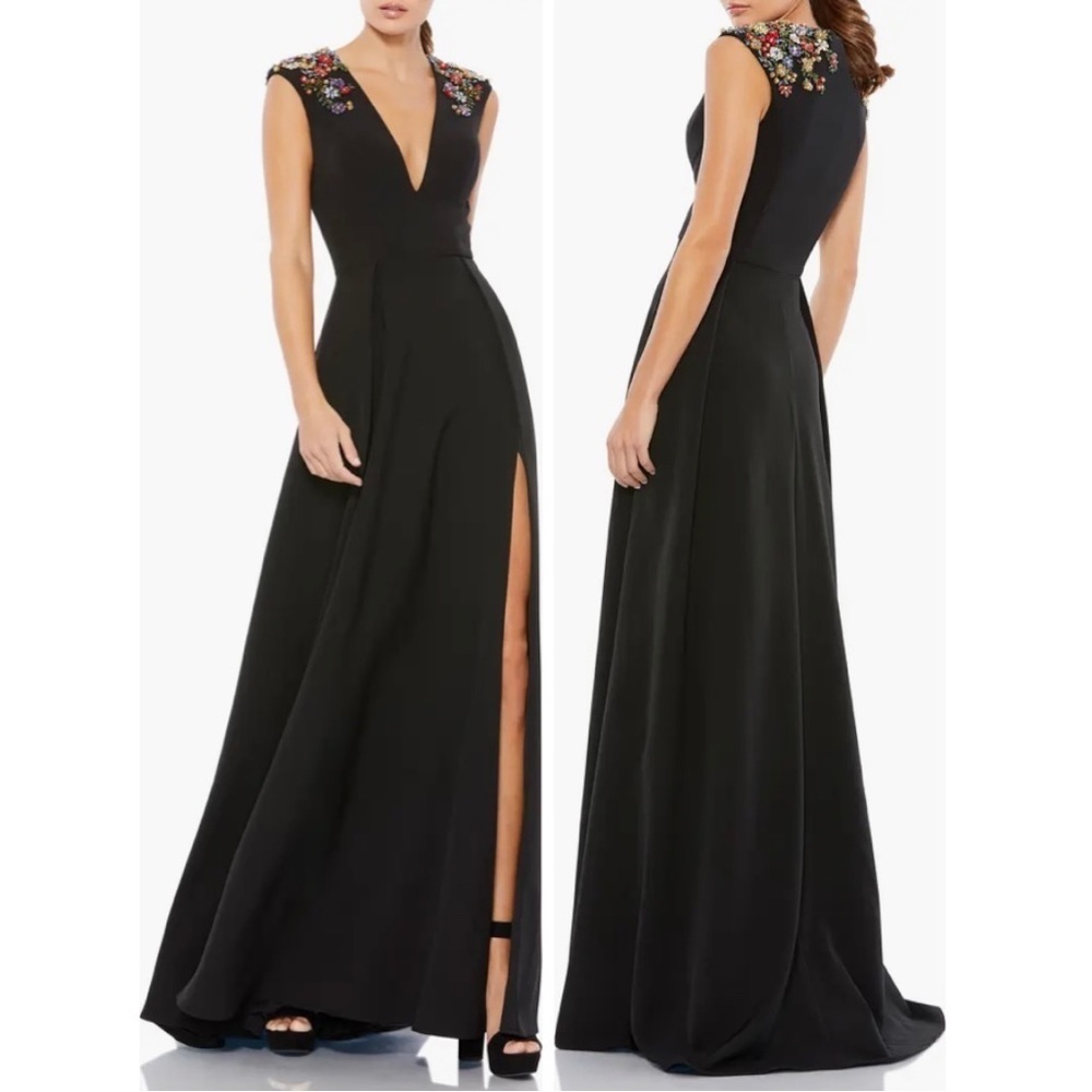 NWOT  leena for Mac Duggal Plunge Neck Empire Waist Beaded Shoulder Gown